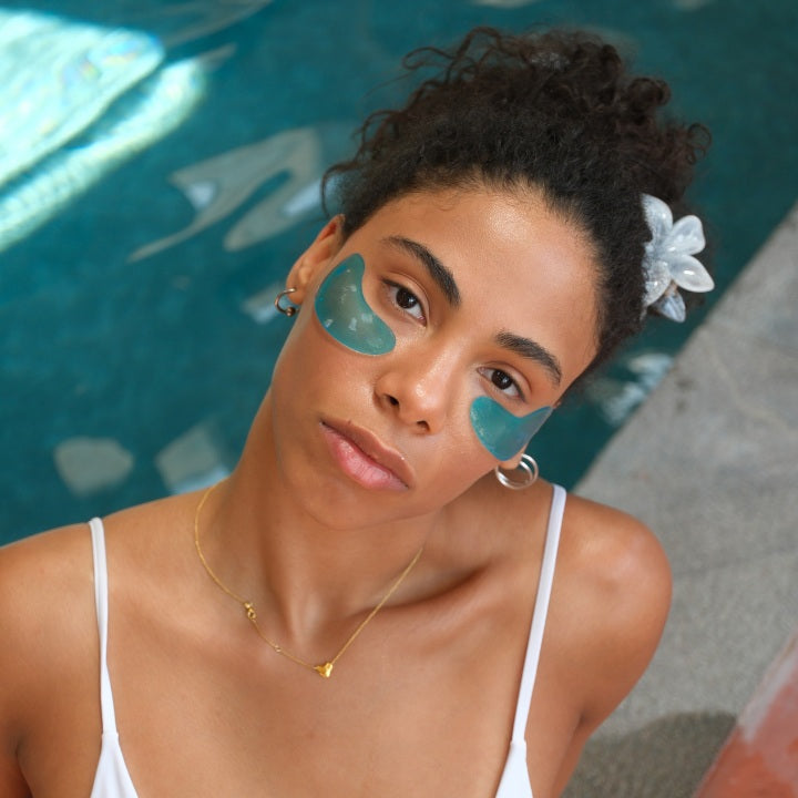 Eye and Lip Masks – Turquoise – by the pool